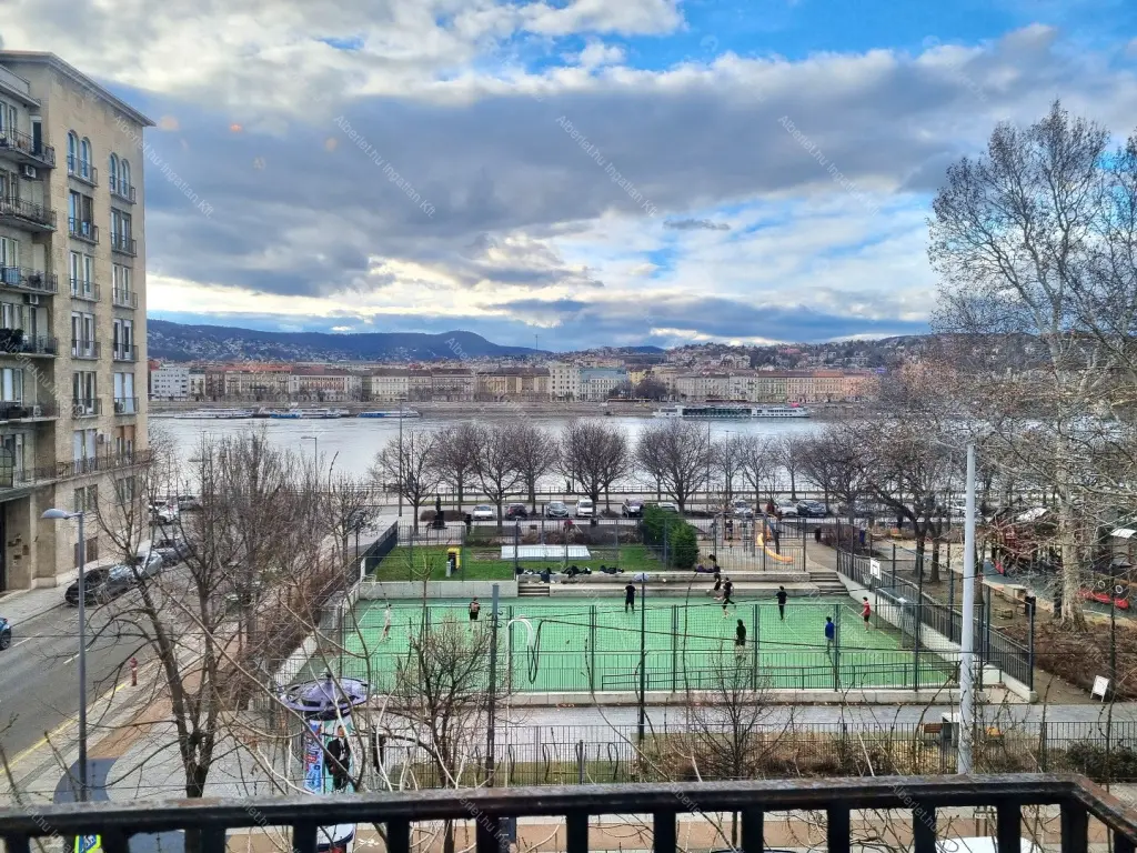 Kiadó albérlet 199000 Ft/hó áron: Budapest, V. kerület  Balassi Bálint utca. Mérete: 44 nm, 1 szobás | Alberlet.hu - 6652388