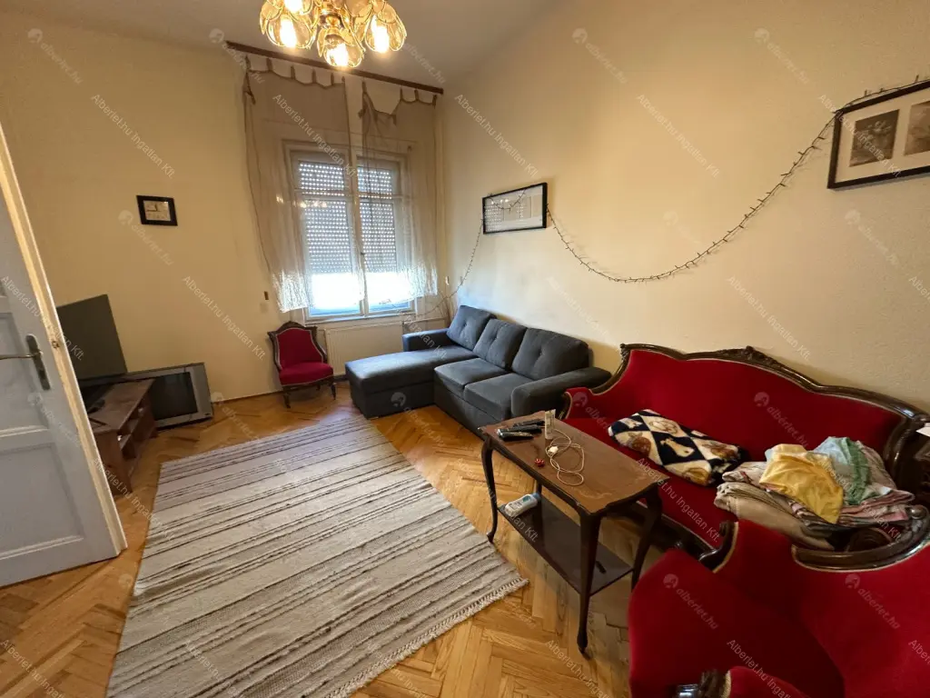 Kiadó albérlet 350000 Ft/hó áron: Budapest, V. kerület  Balassi Bálint utca. Mérete: 77 nm, 2 szobás | Alberlet.hu - 6702238