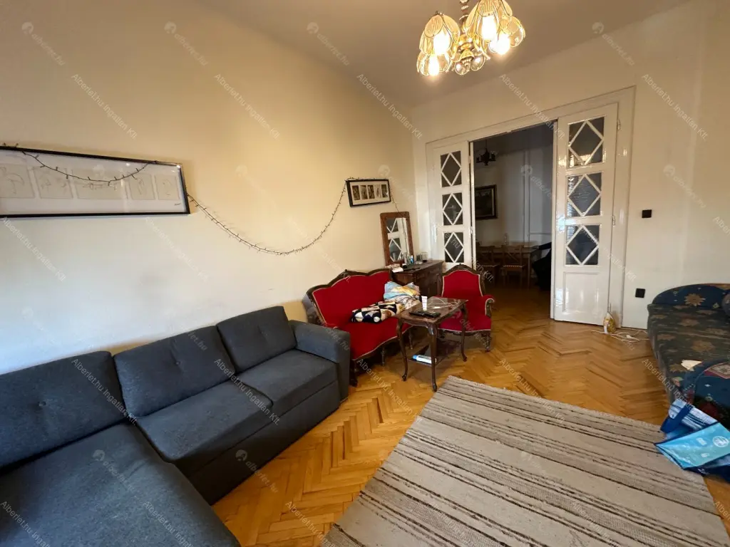 Kiadó albérlet 350000 Ft/hó áron: Budapest, V. kerület  Balassi Bálint utca. Mérete: 77 nm, 2 szobás | Alberlet.hu - 6702239