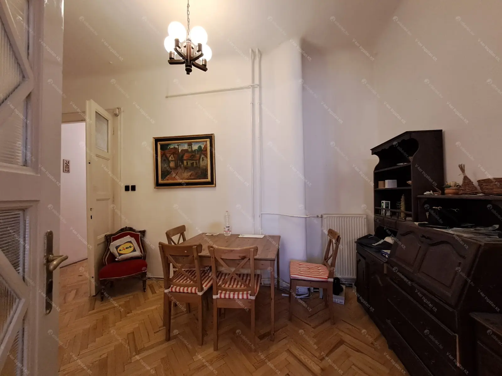 Kiadó albérlet 350000 Ft/hó áron: Budapest, V. kerület  Balassi Bálint utca. Mérete: 77 nm, 2 szobás | Alberlet.hu - 6705341