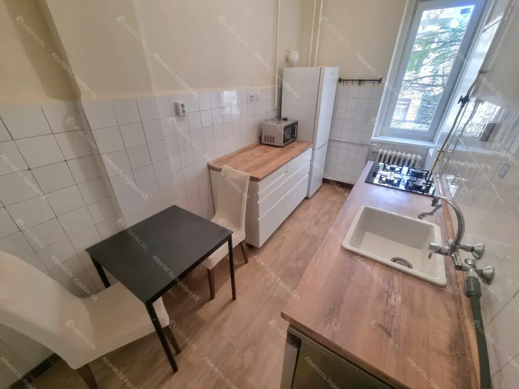 Kiadó albérlet 290000 Ft/hó áron: Budapest, V. kerület  Balaton utca. Mérete: 62 nm, 2 szobás | Alberlet.hu - 6691914