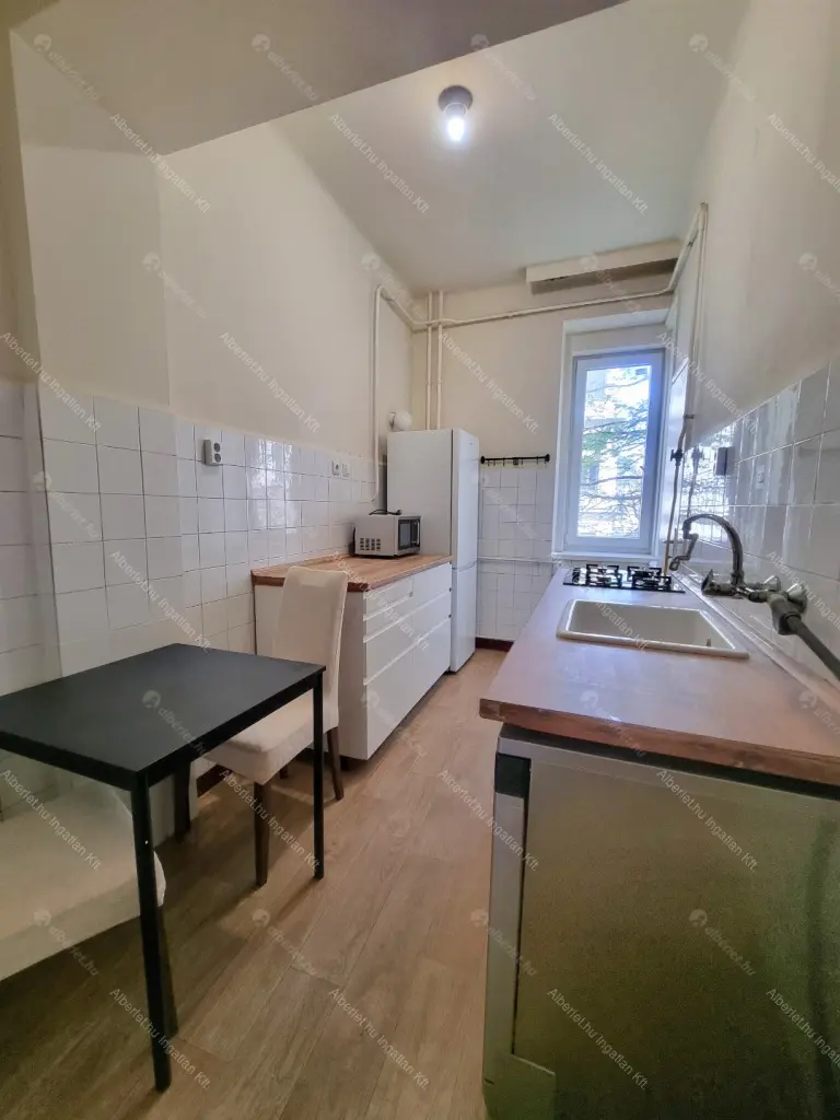 Kiadó albérlet 290000 Ft/hó áron: Budapest, V. kerület  Balaton utca. Mérete: 62 nm, 2 szobás | Alberlet.hu - 6691915