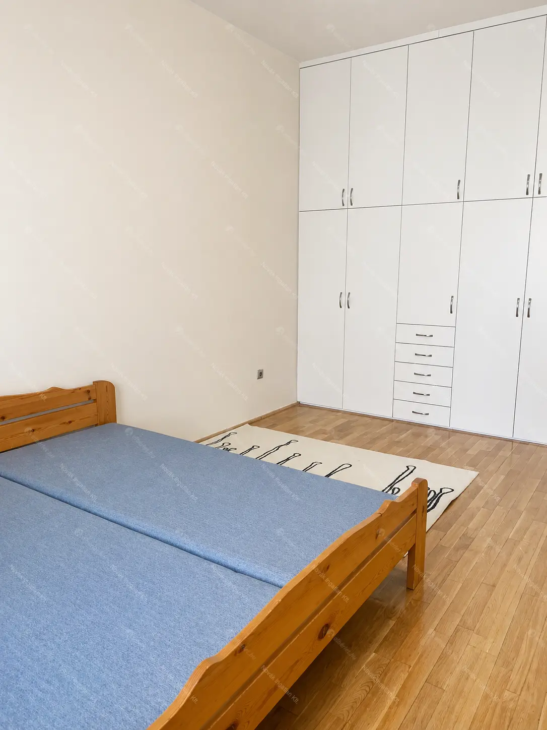 Kiadó albérlet 270000 Ft/hó áron: Budapest, V. kerület  Balaton utca. Mérete: 62 nm, 2 szobás | Alberlet.hu - 6708885