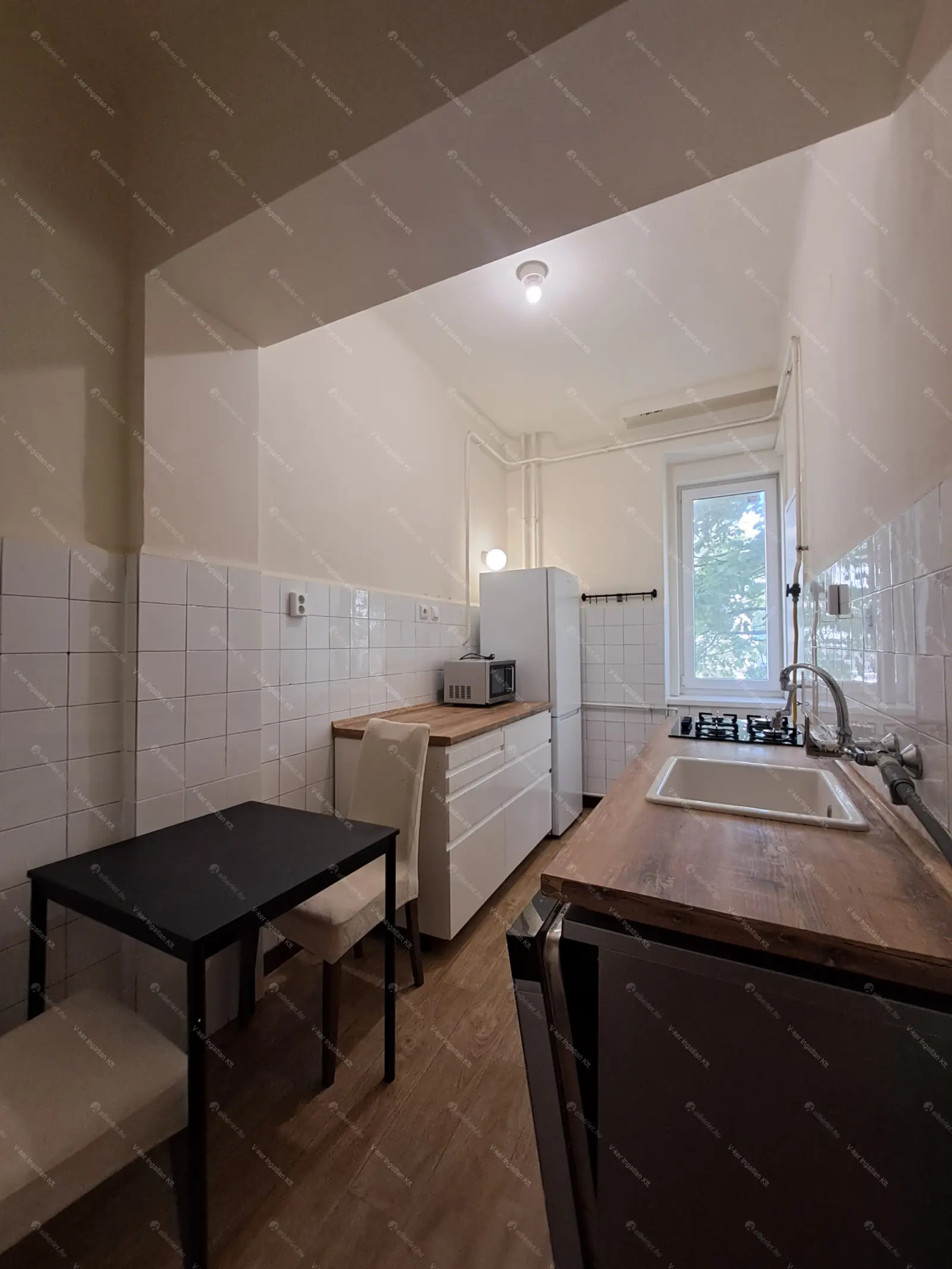 Kiadó albérlet 290000 Ft/hó áron: Budapest, V. kerület  Balaton utca. Mérete: 69 nm, 2 szobás | Alberlet.hu - 6705750