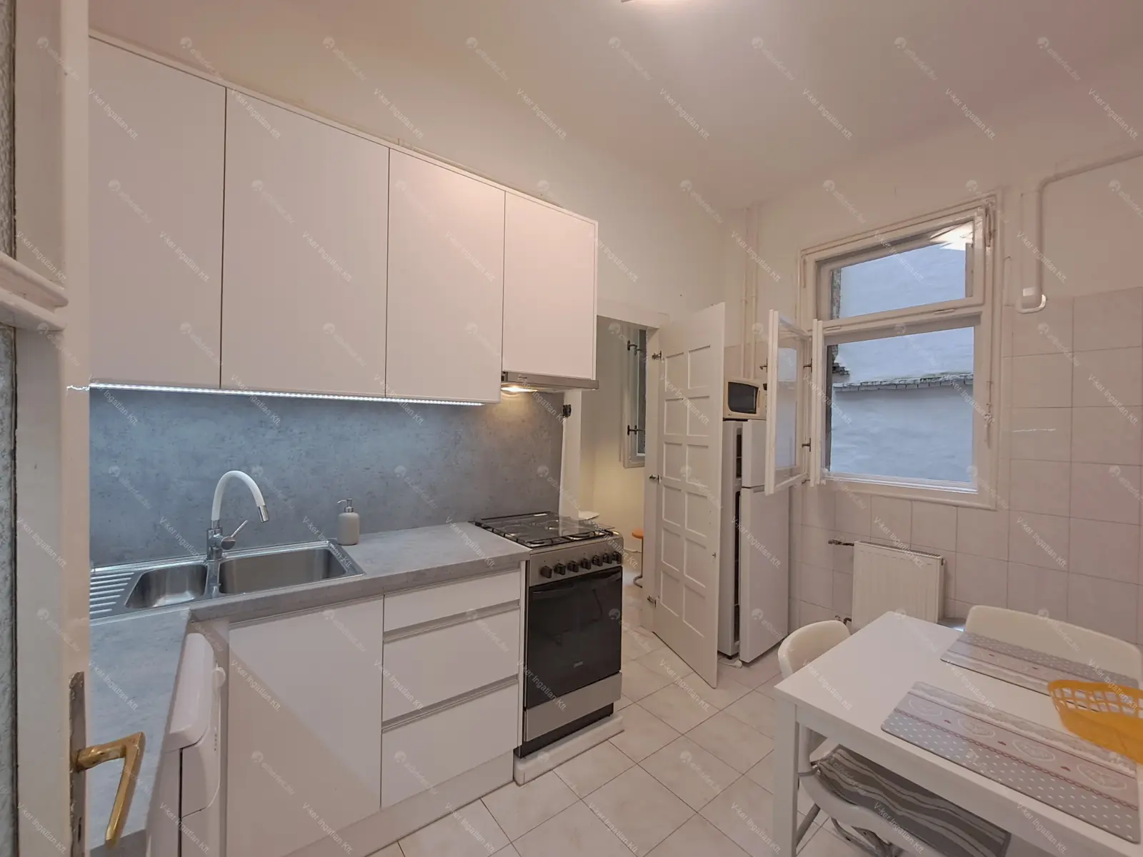 Kiadó albérlet 321000 Ft/hó áron: Budapest, V. kerület  Bástya utca. Mérete: 86 nm, 2 szobás | Alberlet.hu - 6648780