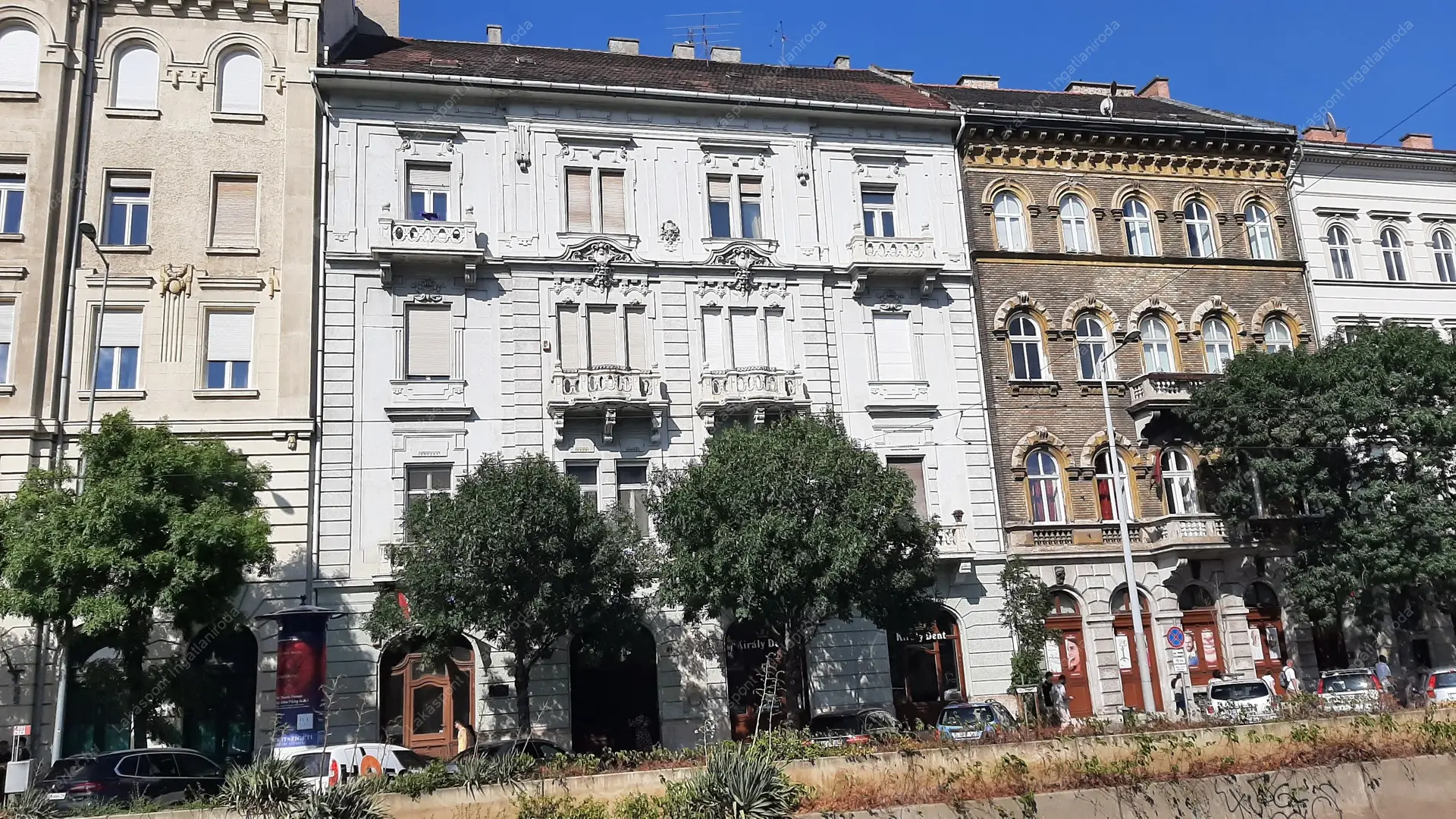 Kiadó albérlet 1150000 Ft/hó áron: Budapest, V. kerület  Belgrád rakpart. Mérete: 165 nm, 4 szobás | Alberlet.hu - 6544147