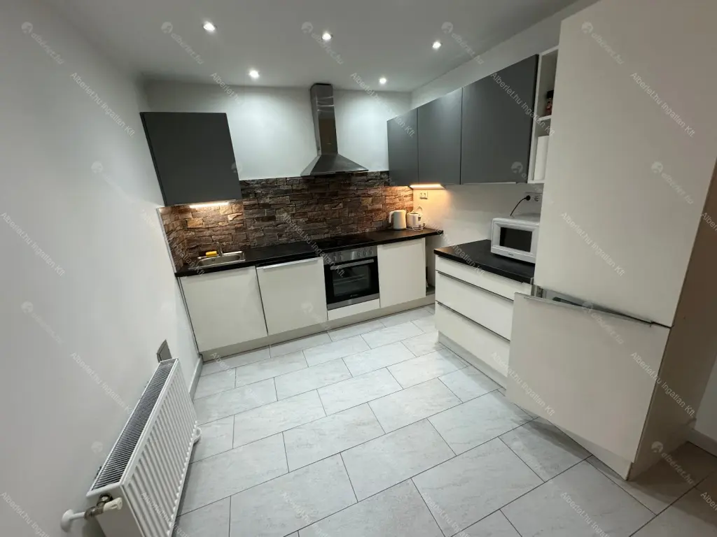 Kiadó albérlet 540000 Ft/hó áron: Budapest, V. kerület  Belgrád rakpart. Mérete: 59 nm, 1 szobás | Alberlet.hu - 6681612