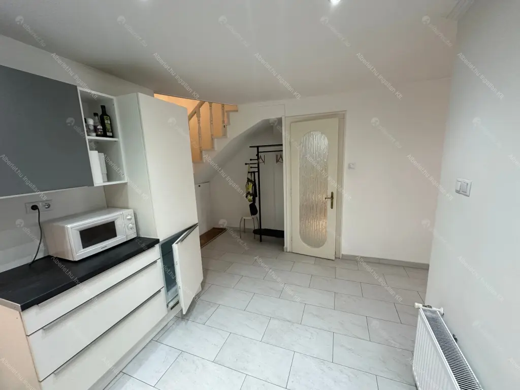 Kiadó albérlet 540000 Ft/hó áron: Budapest, V. kerület  Belgrád rakpart. Mérete: 59 nm, 1 szobás | Alberlet.hu - 6681614