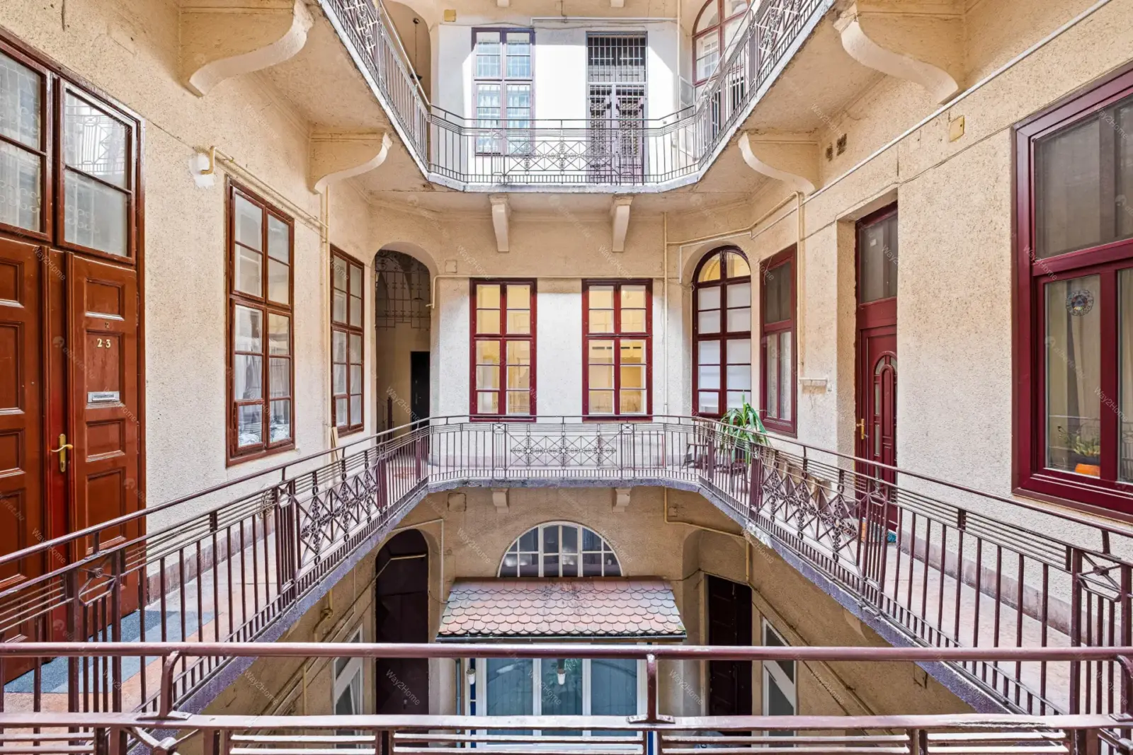 Kiadó albérlet 290000 Ft/hó áron: Budapest, V. kerület  Belgrád rakpart. Mérete: 64 nm, 2 szobás | Alberlet.hu - 6698923