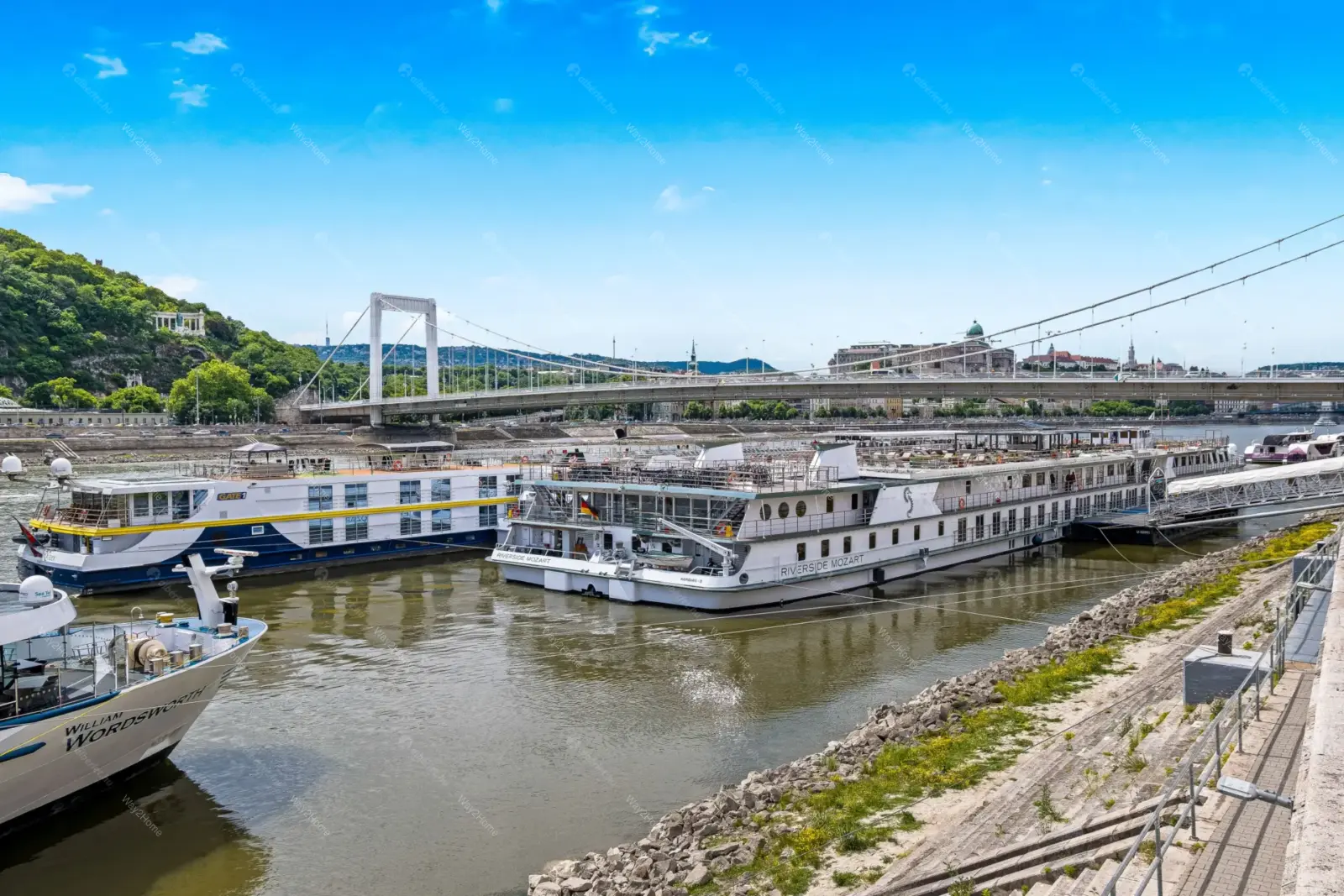 Kiadó albérlet 290000 Ft/hó áron: Budapest, V. kerület  Belgrád rakpart. Mérete: 64 nm, 2 szobás | Alberlet.hu - 6698926