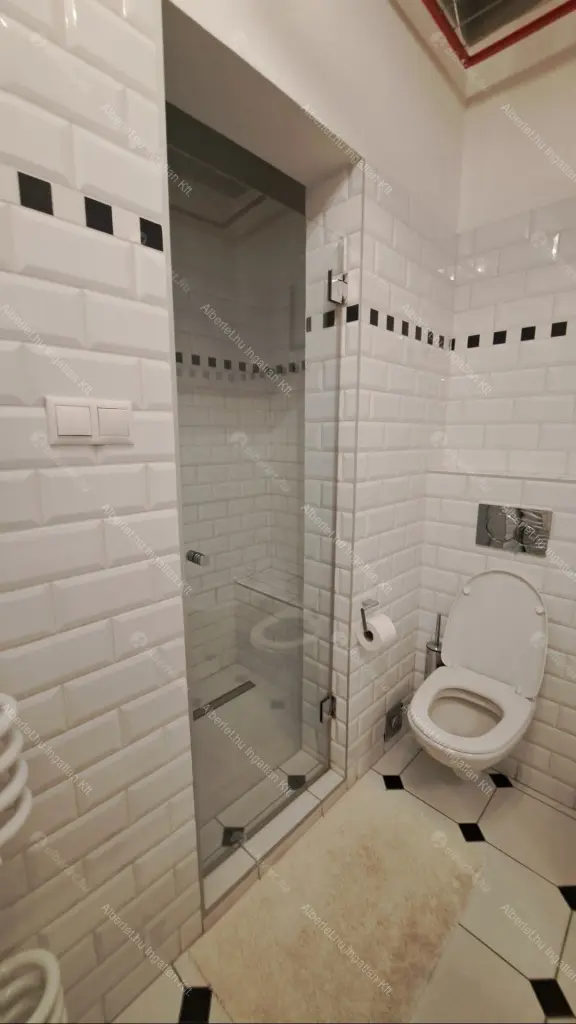 Kiadó albérlet 456000 Ft/hó áron: Budapest, V. kerület  Belgrád rakpart. Mérete: 72 nm, 2 szobás | Alberlet.hu - 6709609