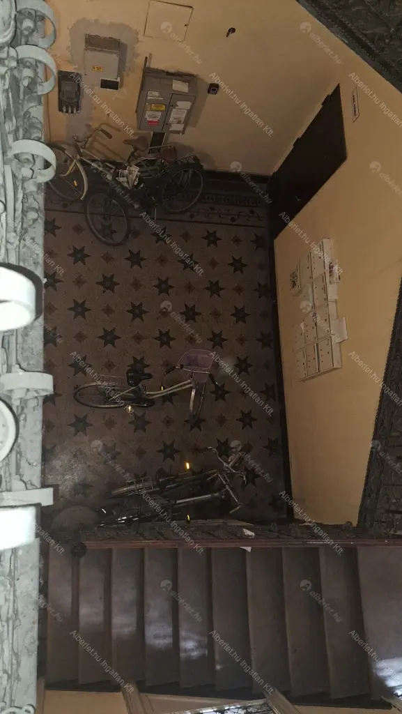 Kiadó albérlet 456000 Ft/hó áron: Budapest, V. kerület  Belgrád rakpart. Mérete: 72 nm, 2 szobás | Alberlet.hu - 6709611