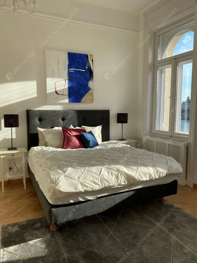 Kiadó albérlet 774000 Ft/hó áron: Budapest, V. kerület  Belgrád rakpart. Mérete: 83 nm, 2 szobás | Alberlet.hu - 6597467