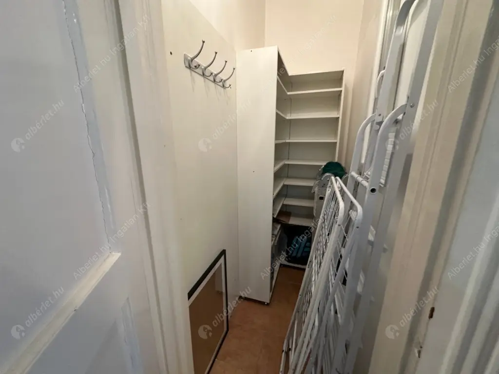 Kiadó albérlet 772000 Ft/hó áron: Budapest, V. kerület  Belgrád rakpart. Mérete: 83 nm, 2 szobás | Alberlet.hu - 6614887