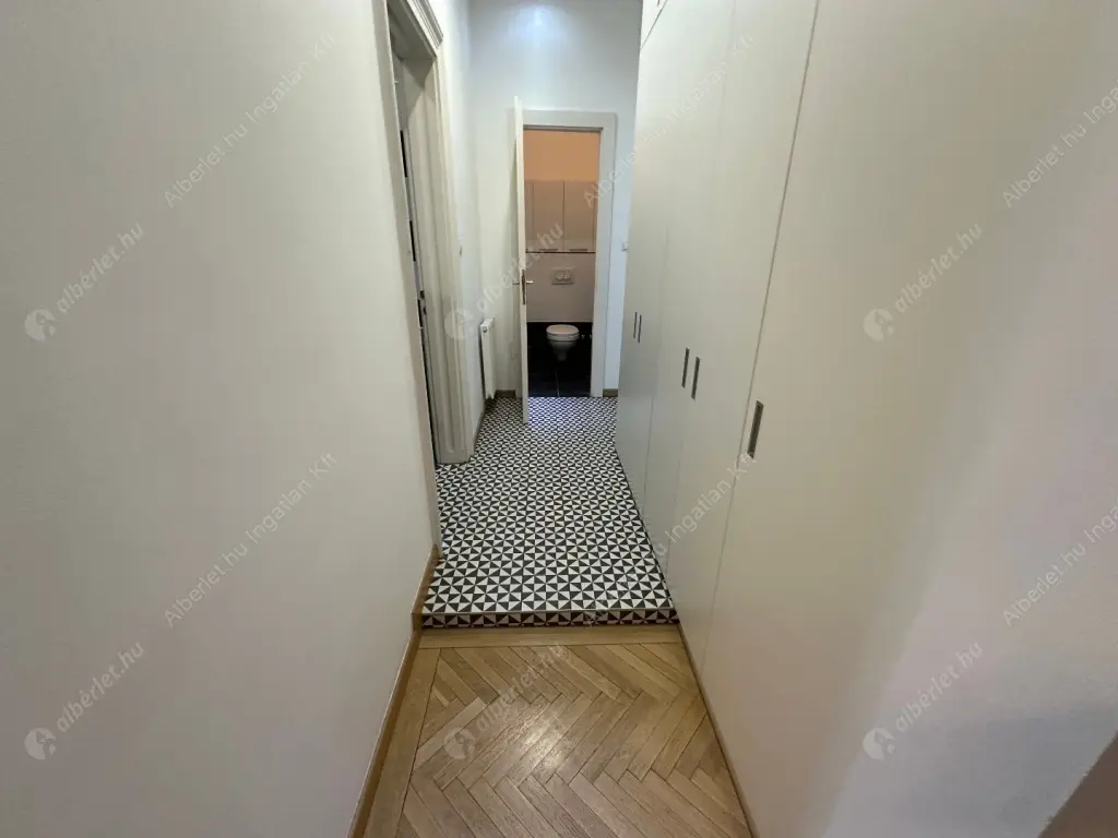 Kiadó albérlet 772000 Ft/hó áron: Budapest, V. kerület  Belgrád rakpart. Mérete: 83 nm, 2 szobás | Alberlet.hu - 6614891