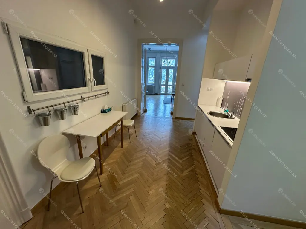 Kiadó albérlet 617000 Ft/hó áron: Budapest, V. kerület  Belgrád rakpart. Mérete: 83 nm, 2 szobás | Alberlet.hu - 6681669