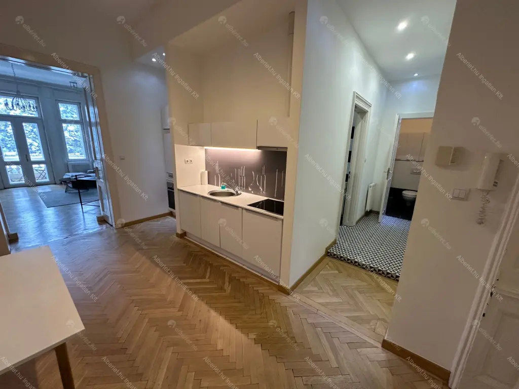 Kiadó albérlet 617000 Ft/hó áron: Budapest, V. kerület  Belgrád rakpart. Mérete: 83 nm, 2 szobás | Alberlet.hu - 6681670