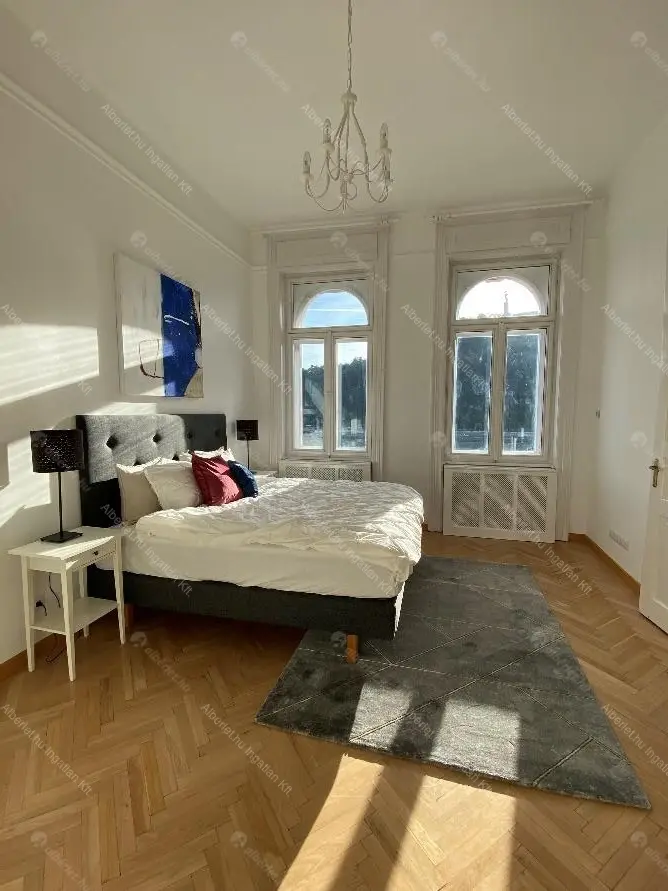 Kiadó albérlet 617000 Ft/hó áron: Budapest, V. kerület  Belgrád rakpart. Mérete: 83 nm, 2 szobás | Alberlet.hu - 6681686