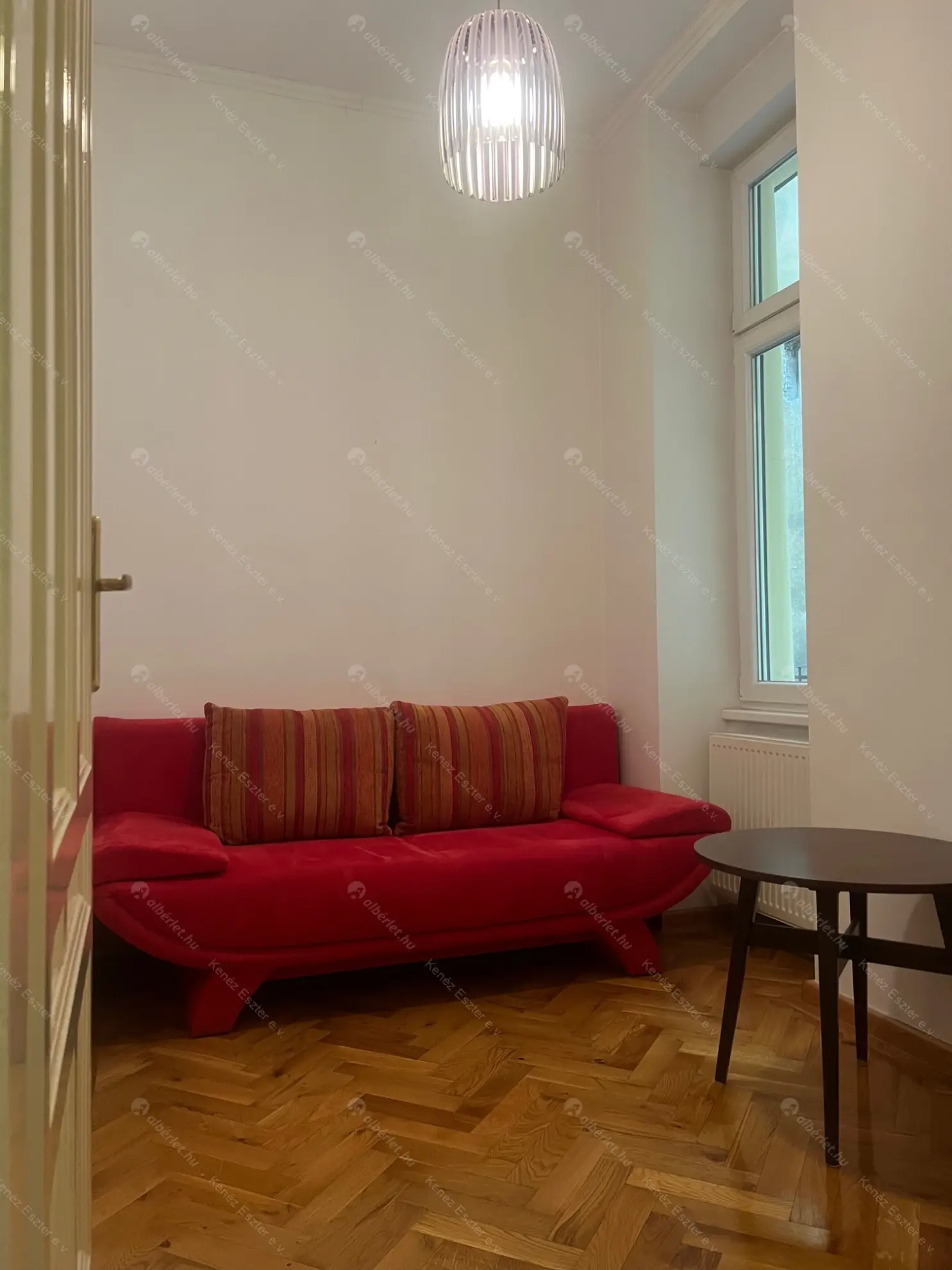 Kiadó albérlet 458000 Ft/hó áron: Budapest, V. kerület  Belgrád rakpart. Mérete: 86 nm, 2 szobás | Alberlet.hu - 6592126