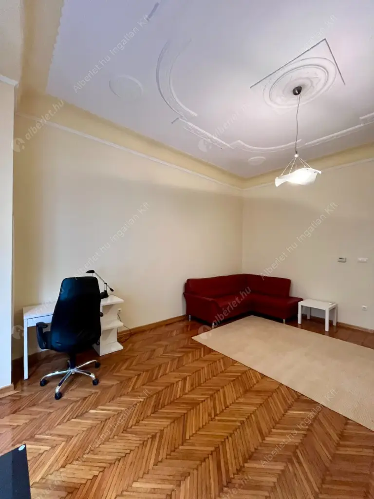 Kiadó albérlet 386000 Ft/hó áron: Budapest, V. kerület  Belgrád rakpart. Mérete: 86 nm, 2 szobás | Alberlet.hu - 6629456