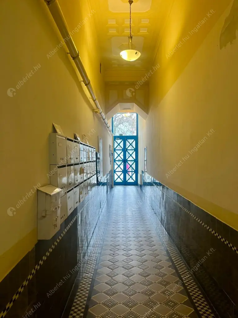 Kiadó albérlet 386000 Ft/hó áron: Budapest, V. kerület  Belgrád rakpart. Mérete: 86 nm, 2 szobás | Alberlet.hu - 6629466