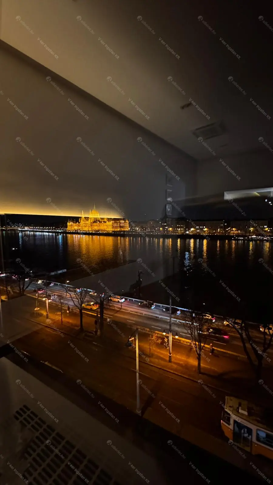 Kiadó albérlet 620000 Ft/hó áron: Budapest, V. kerület  Belgrád rakpart. Mérete: 88 nm, 2 szobás | Alberlet.hu - 6709243