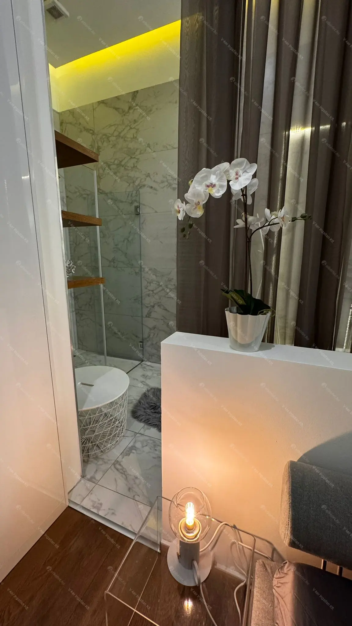 Kiadó albérlet 620000 Ft/hó áron: Budapest, V. kerület  Belgrád rakpart. Mérete: 88 nm, 2 szobás | Alberlet.hu - 6709254