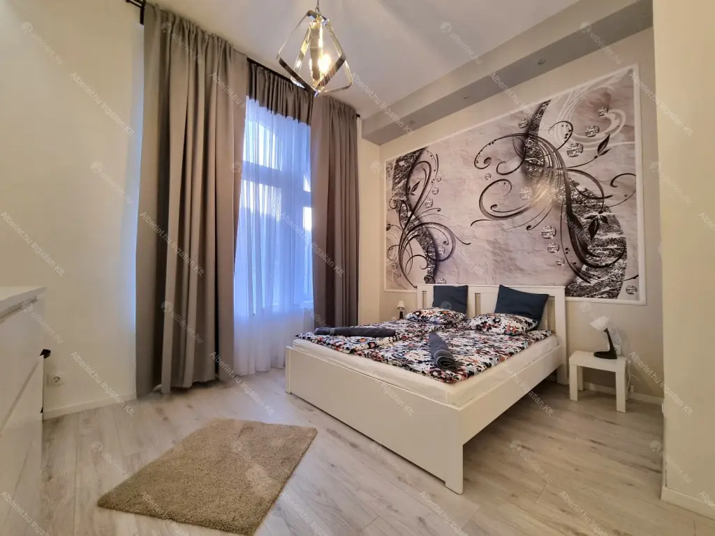 Kiadó albérlet 500000 Ft/hó áron: Budapest, V. kerület  Belgrád rakpart. Mérete: 90 nm, 3 szobás | Alberlet.hu - 6675137