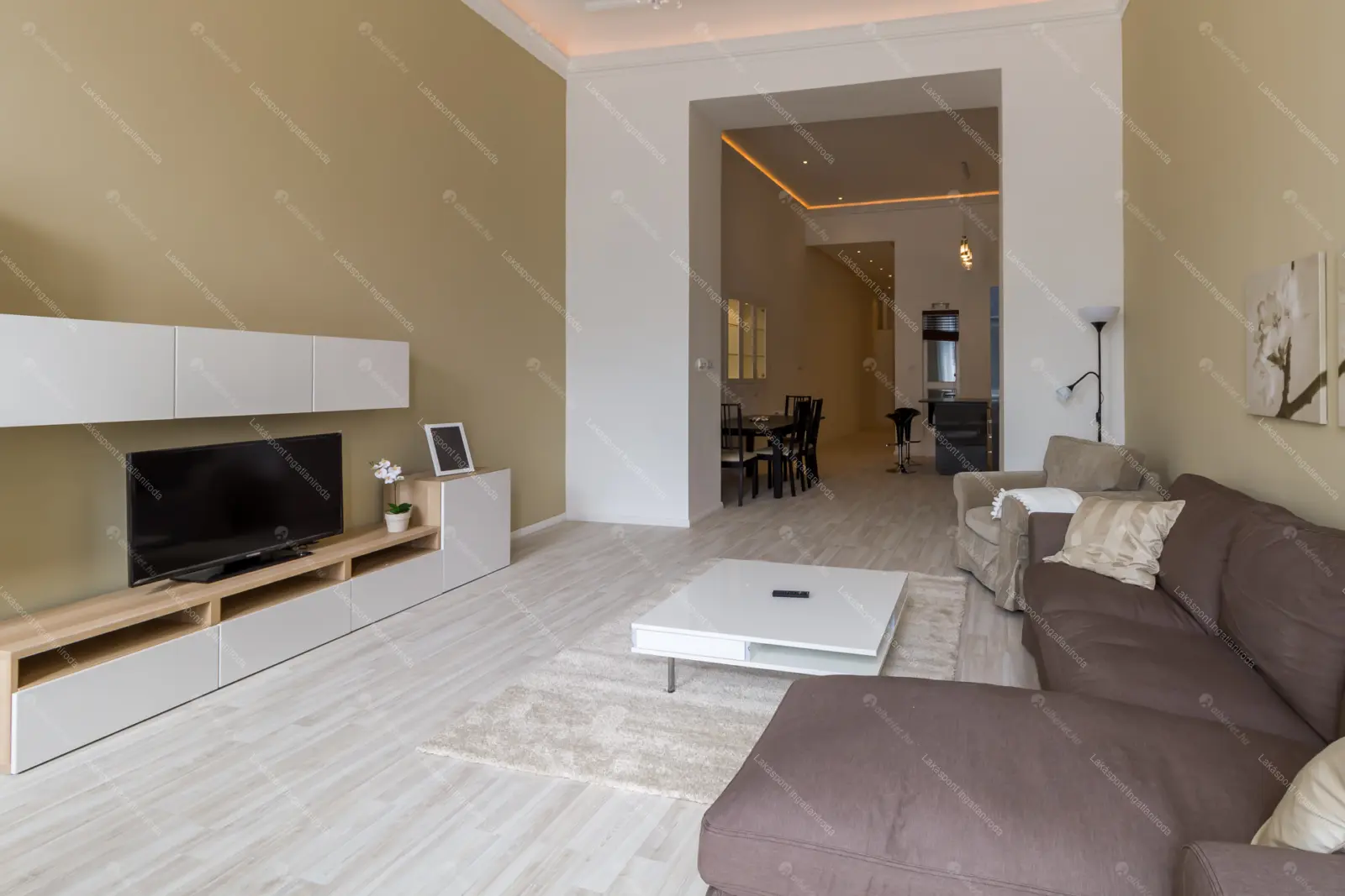 Kiadó albérlet 440000 Ft/hó áron: Budapest, V. kerület  Belgrád rakpart. Mérete: 97 nm, 3 szobás | Alberlet.hu - 6788134