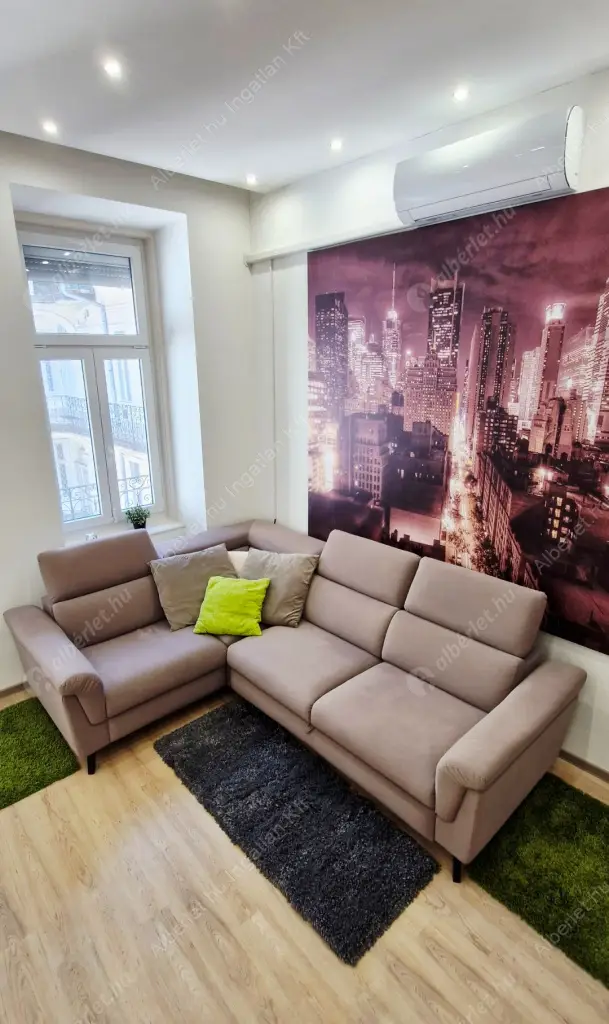 Kiadó albérlet 350000 Ft/hó áron: Budapest, V. kerület  Bihari János utca. Mérete: 40 nm, 2 szobás | Alberlet.hu - 6614216