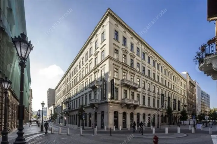 Kiadó albérlet 965000 Ft/hó áron: Budapest, V. kerület  Dorottya utca. Mérete: 95 nm, 3 szobás | Alberlet.hu - 5749607