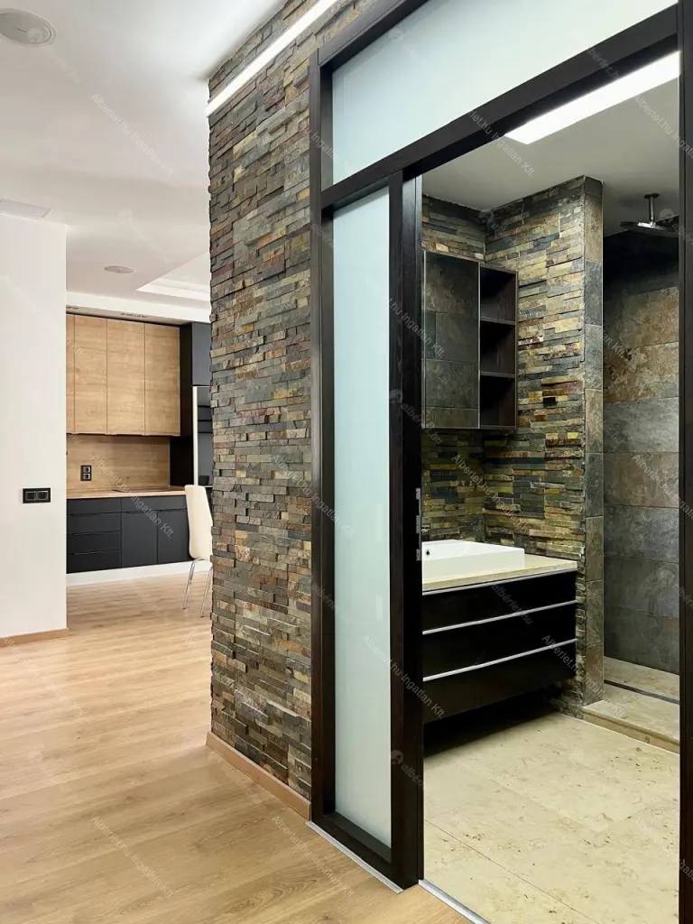 Kiadó albérlet 606000 Ft/hó áron: Budapest, V. kerület  Falk Miksa utca. Mérete: 100 nm, 3 szobás | Alberlet.hu - 6640542