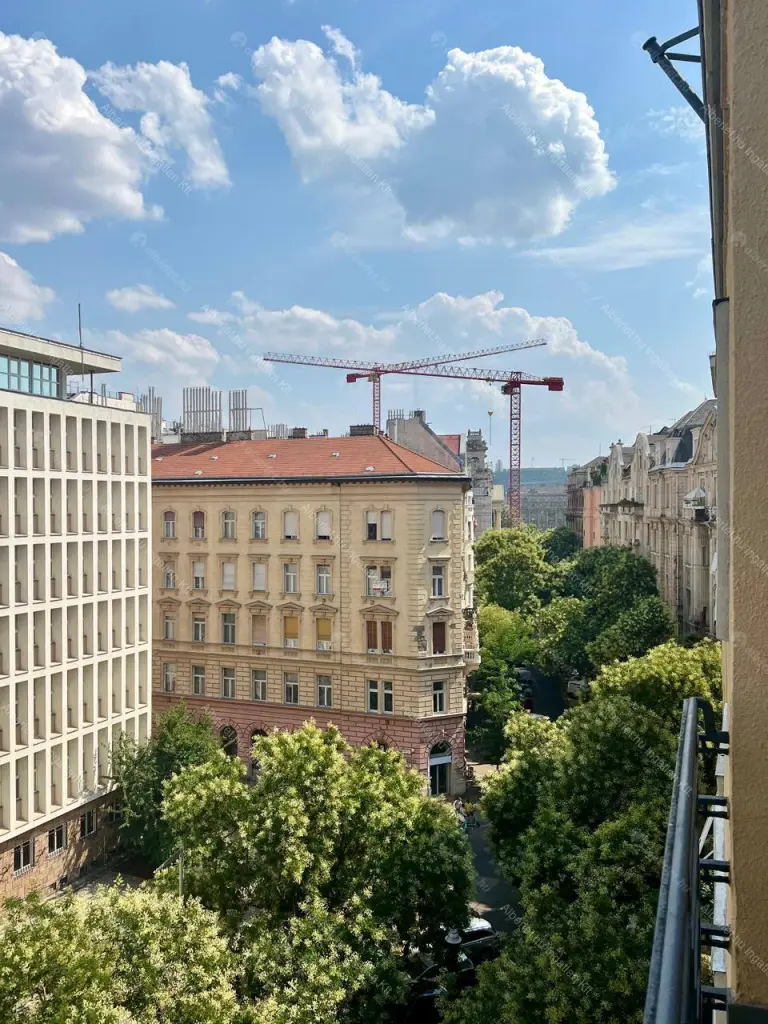 Kiadó albérlet 568000 Ft/hó áron: Budapest, V. kerület  Falk Miksa utca. Mérete: 100 nm, 3 szobás | Alberlet.hu - 6681778