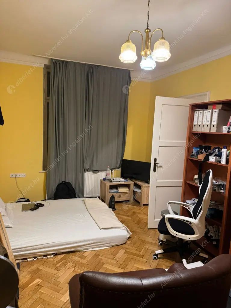 Kiadó albérlet 220000 Ft/hó áron: Budapest, V. kerület  Falk Miksa utca. Mérete: 31 nm, 1 szobás | Alberlet.hu - 6556545