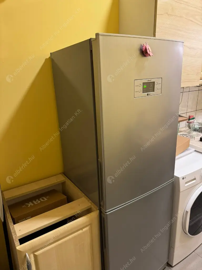 Kiadó albérlet 220000 Ft/hó áron: Budapest, V. kerület  Falk Miksa utca. Mérete: 31 nm, 1 szobás | Alberlet.hu - 6556547