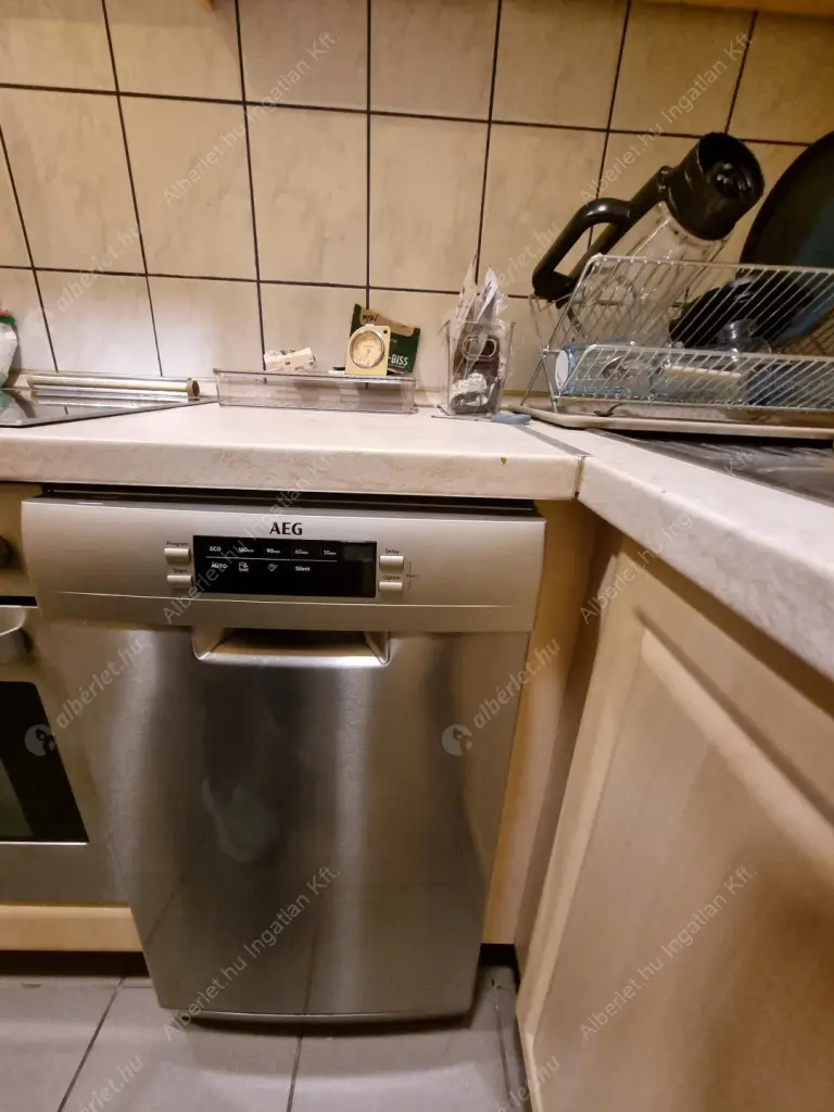 Kiadó albérlet 220000 Ft/hó áron: Budapest, V. kerület  Falk Miksa utca. Mérete: 31 nm, 1 szobás | Alberlet.hu - 6615351