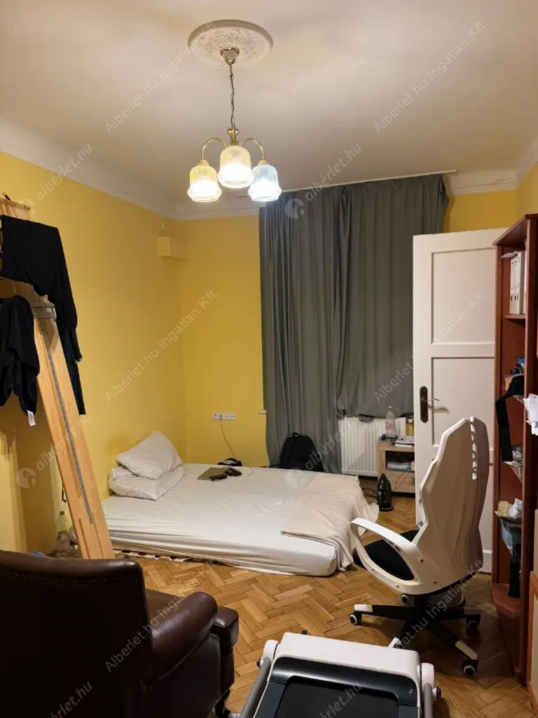 Kiadó albérlet 220000 Ft/hó áron: Budapest, V. kerület  Falk Miksa utca. Mérete: 31 nm, 1 szobás | Alberlet.hu - 6615357