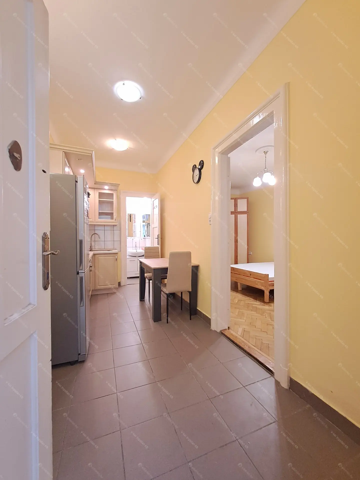 Kiadó albérlet 190000 Ft/hó áron: Budapest, V. kerület  Falk Miksa utca. Mérete: 33 nm, 1 szobás | Alberlet.hu - 6353292