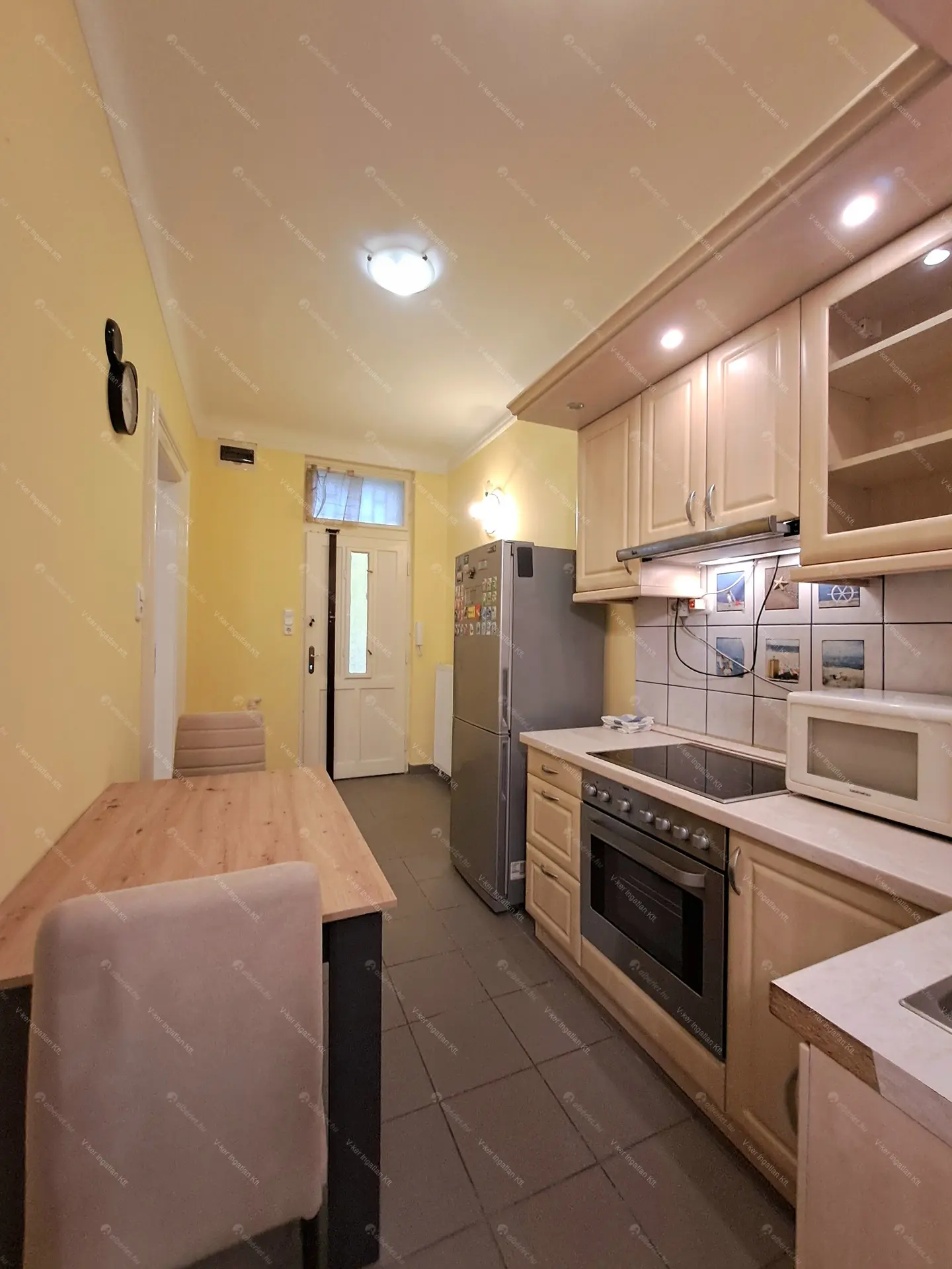 Kiadó albérlet 190000 Ft/hó áron: Budapest, V. kerület  Falk Miksa utca. Mérete: 33 nm, 1 szobás | Alberlet.hu - 6353301