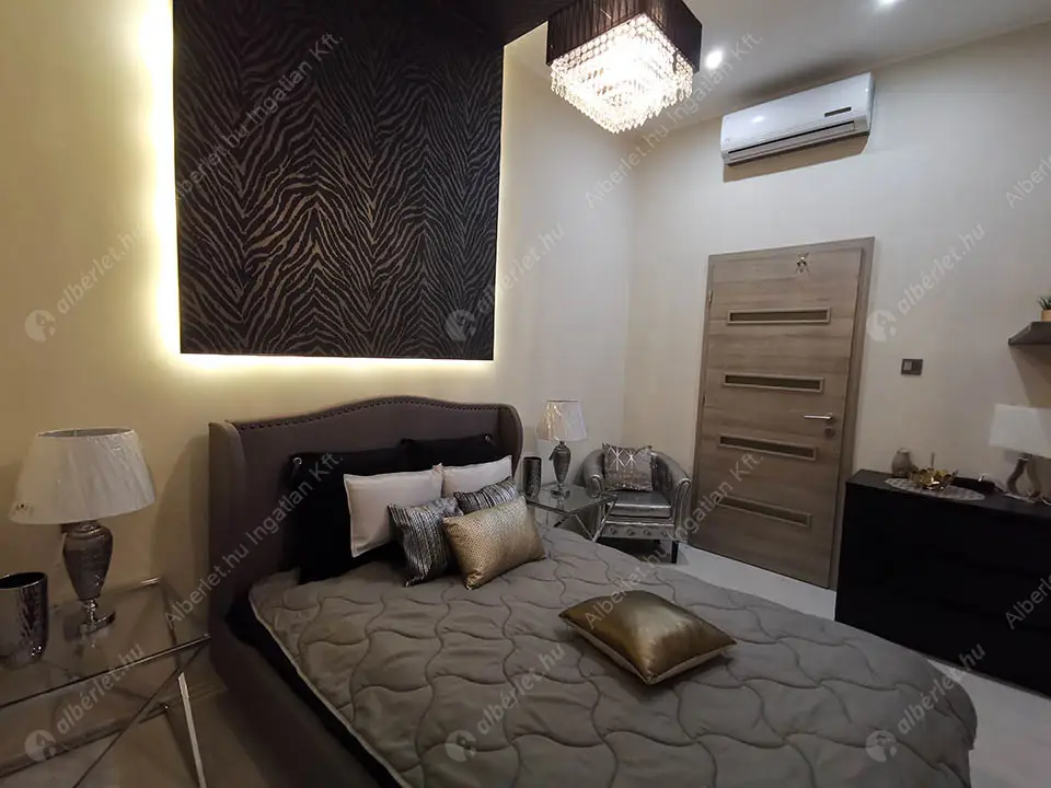 Kiadó albérlet 490000 Ft/hó áron: Budapest, V. kerület  Ferenciek tere. Mérete: 62 nm, 3 szobás | Alberlet.hu - 6520403