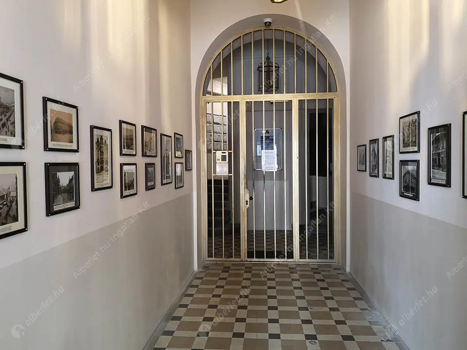 Kiadó albérlet 490000 Ft/hó áron: Budapest, V. kerület  Ferenciek tere. Mérete: 62 nm, 3 szobás | Alberlet.hu - 6520407