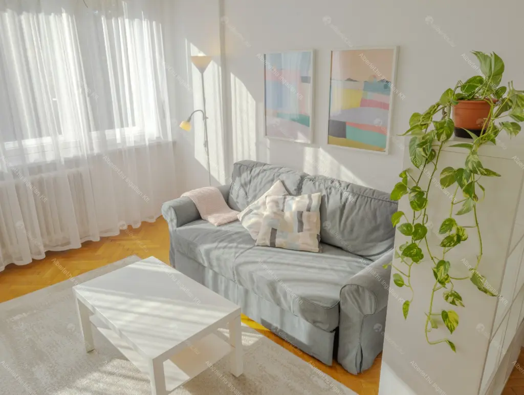 Kiadó albérlet 255000 Ft/hó áron: Budapest, V. kerület  Galamb utca. Mérete: 35 nm, 1 szobás | Alberlet.hu - 6702089