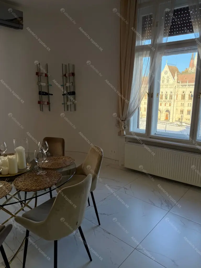 Kiadó albérlet 987000 Ft/hó áron: Budapest, V. kerület  Garibaldi utca. Mérete: 110 nm, 3 szobás | Alberlet.hu - 6684622