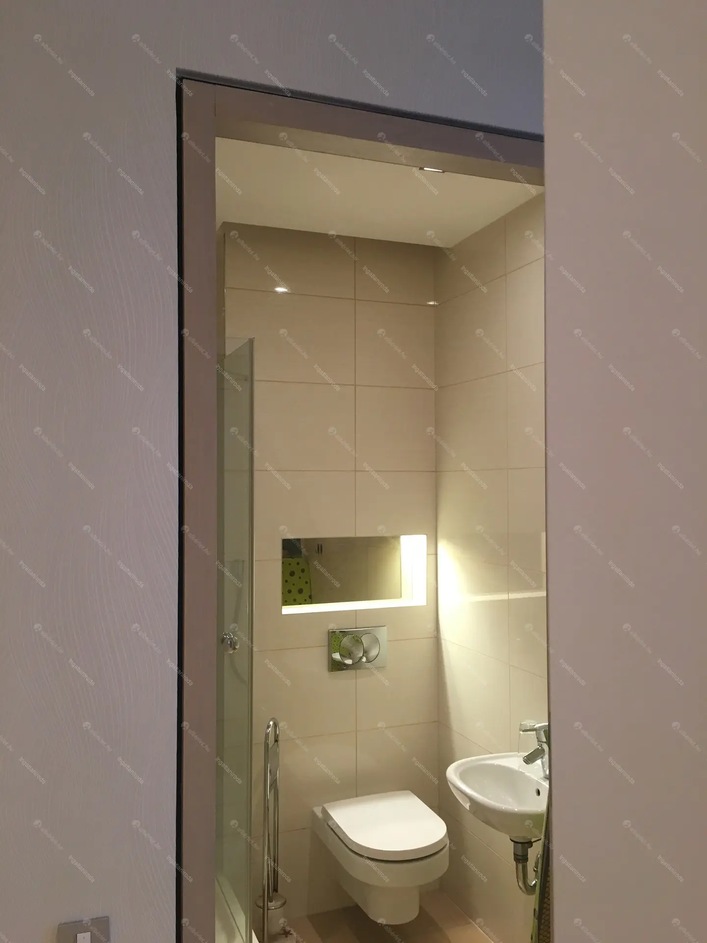 Kiadó albérlet 660000 Ft/hó áron: Budapest, V. kerület  Garibaldi utca. Mérete: 90 nm, 3 szobás | Alberlet.hu - 5749560