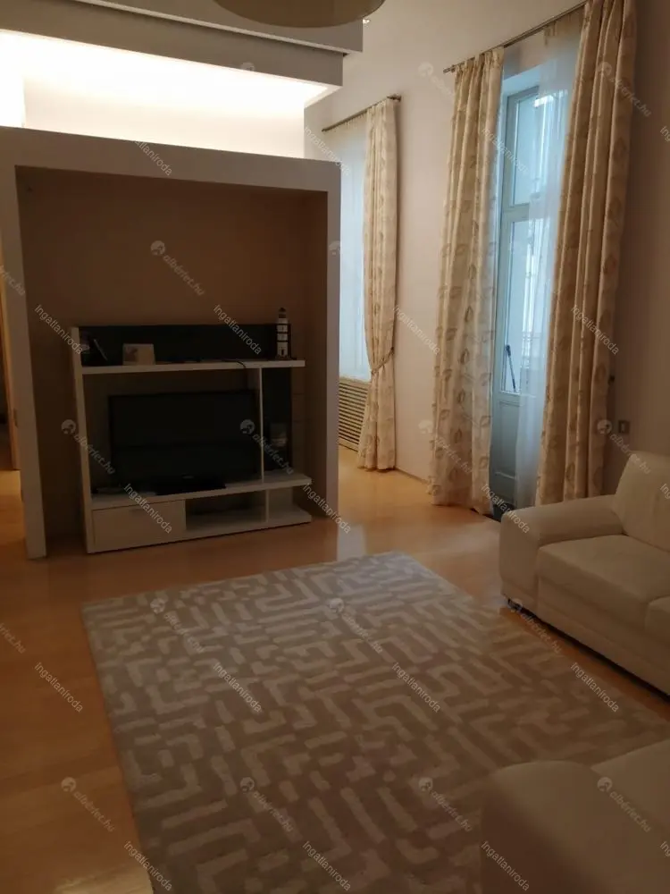 Kiadó albérlet 660000 Ft/hó áron: Budapest, V. kerület  Garibaldi utca. Mérete: 90 nm, 3 szobás | Alberlet.hu - 6272866