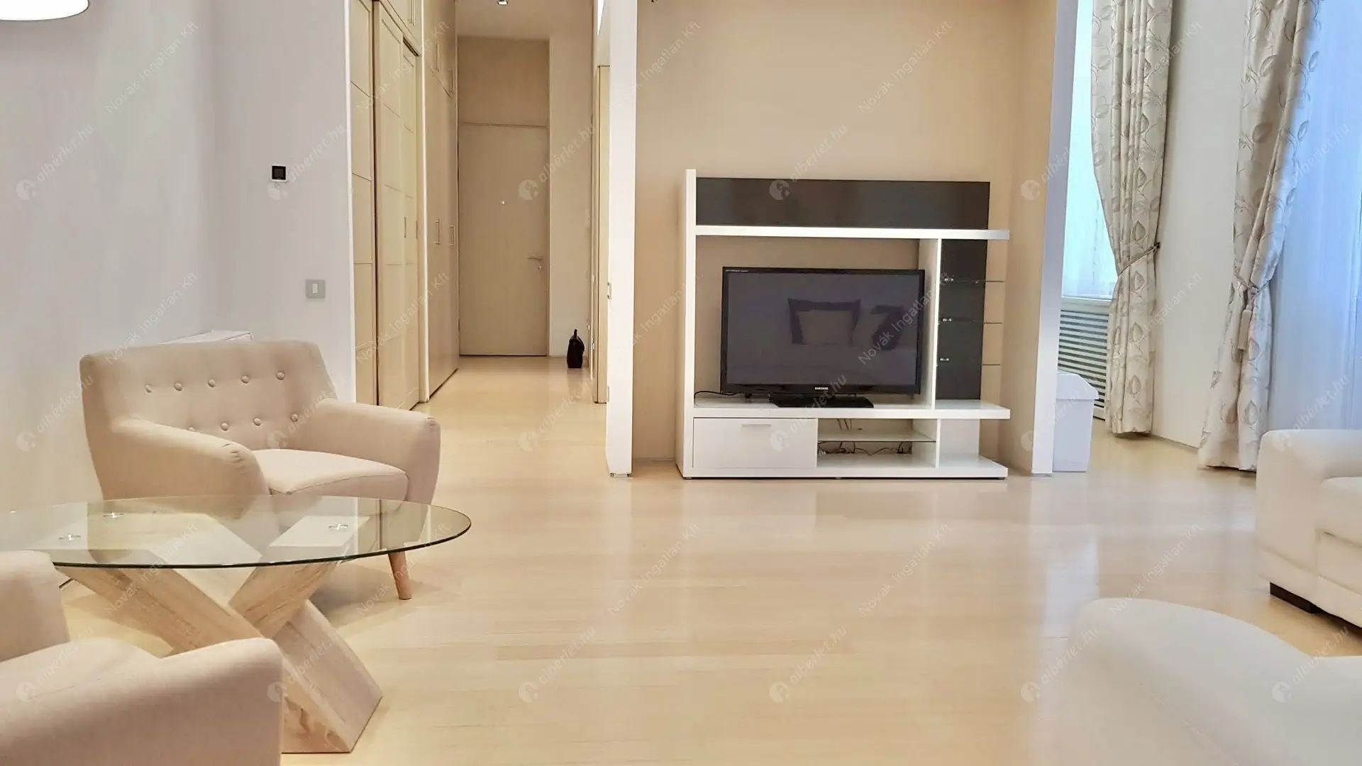 Kiadó albérlet 797000 Ft/hó áron: Budapest, V. kerület  Garibaldi utca. Mérete: 90 nm, 3 szobás | Alberlet.hu - 6313913