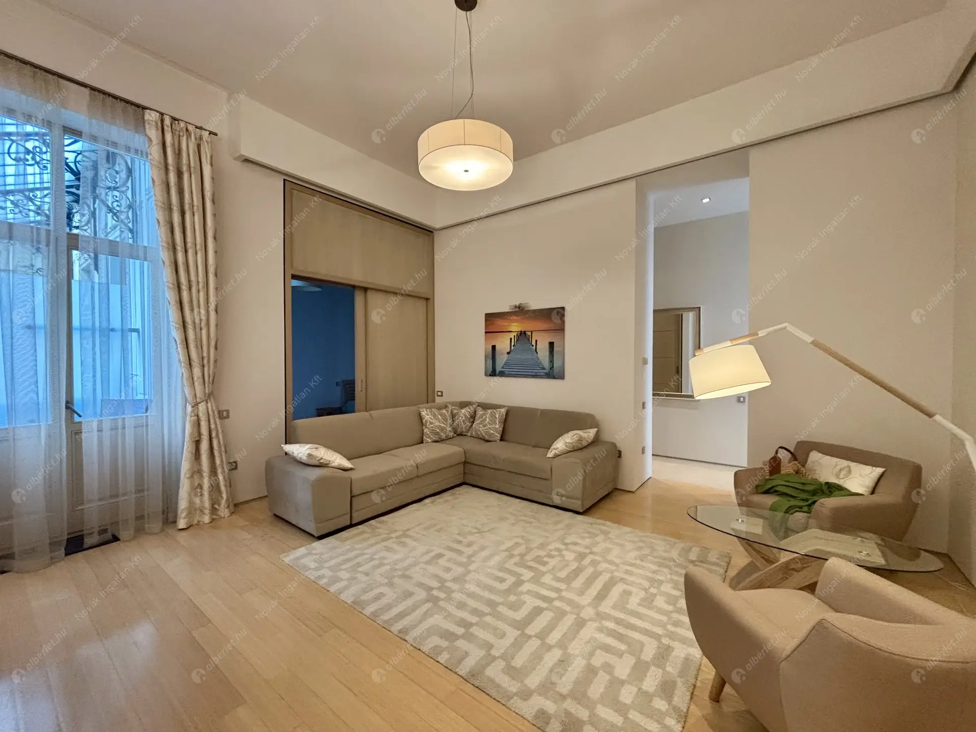 Kiadó albérlet 797000 Ft/hó áron: Budapest, V. kerület  Garibaldi utca. Mérete: 90 nm, 3 szobás | Alberlet.hu - 6333825