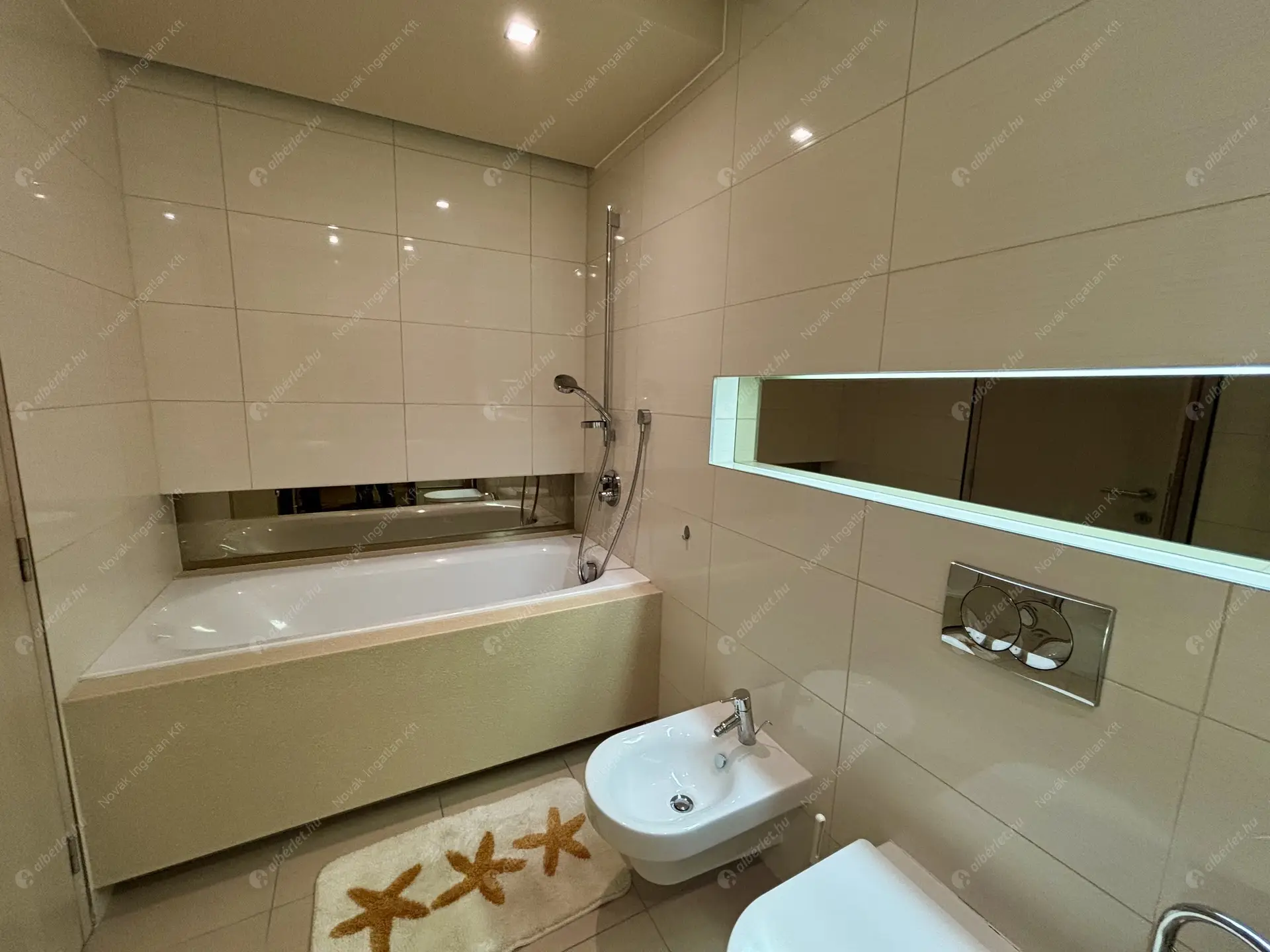 Kiadó albérlet 797000 Ft/hó áron: Budapest, V. kerület  Garibaldi utca. Mérete: 90 nm, 3 szobás | Alberlet.hu - 6333832