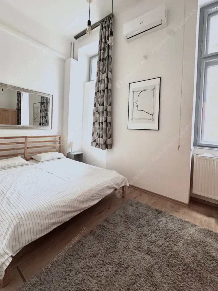 Kiadó albérlet 563000 Ft/hó áron: Budapest, V. kerület  Haris köz. Mérete: 100 nm, 3 szobás | Alberlet.hu - 6638399