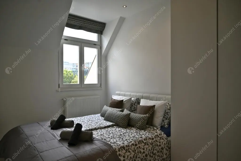 Kiadó albérlet 735000 Ft/hó áron: Budapest, V. kerület  Harmincad utca. Mérete: 100 nm, 4 szobás | Alberlet.hu - 6561568